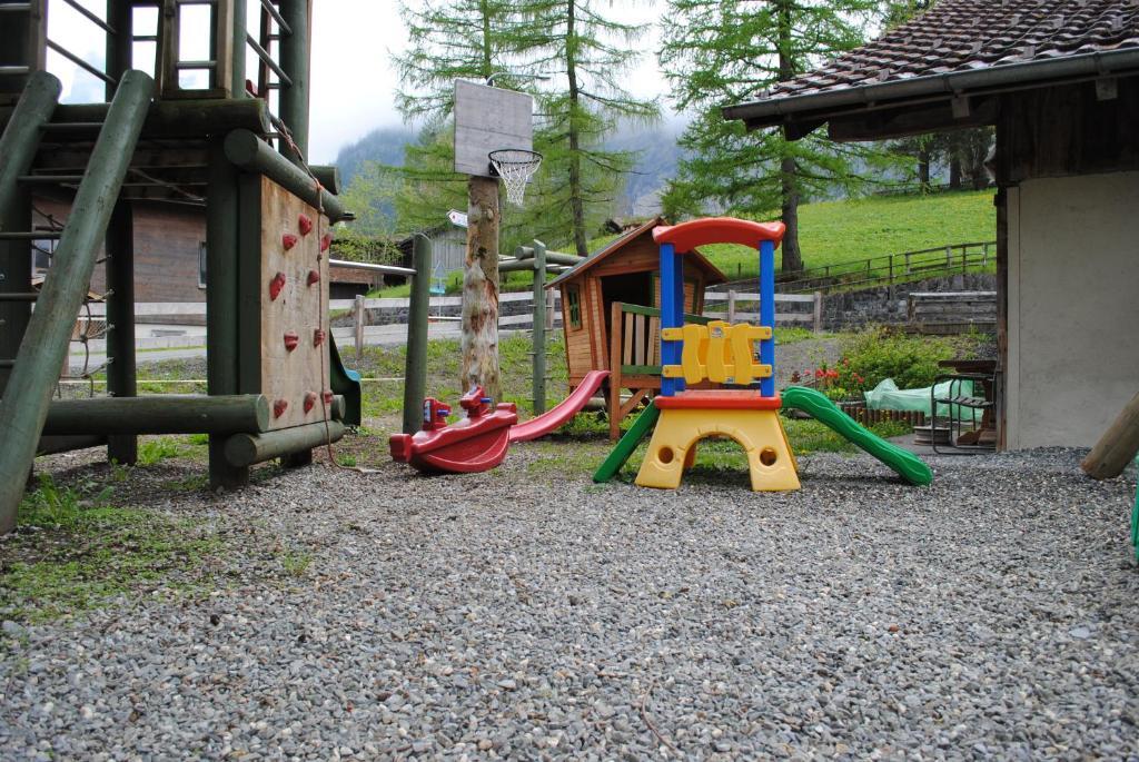 Hotel Des Alpes Kandersteg Ngoại thất bức ảnh